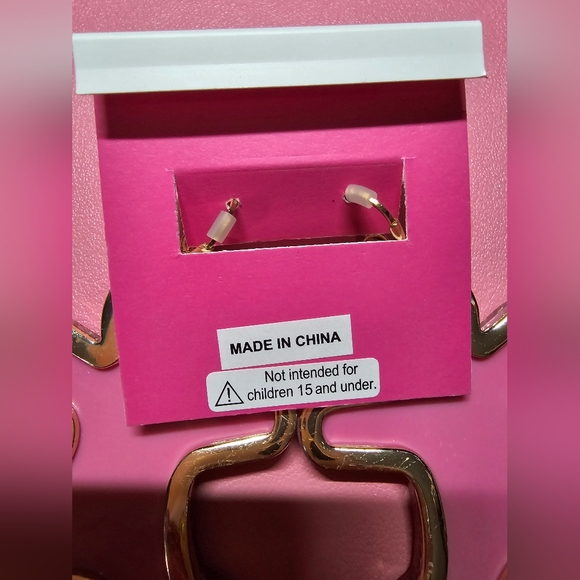 Brand-new Betsey Johnson Gingerbread Earrings! - Picture 5 of 13